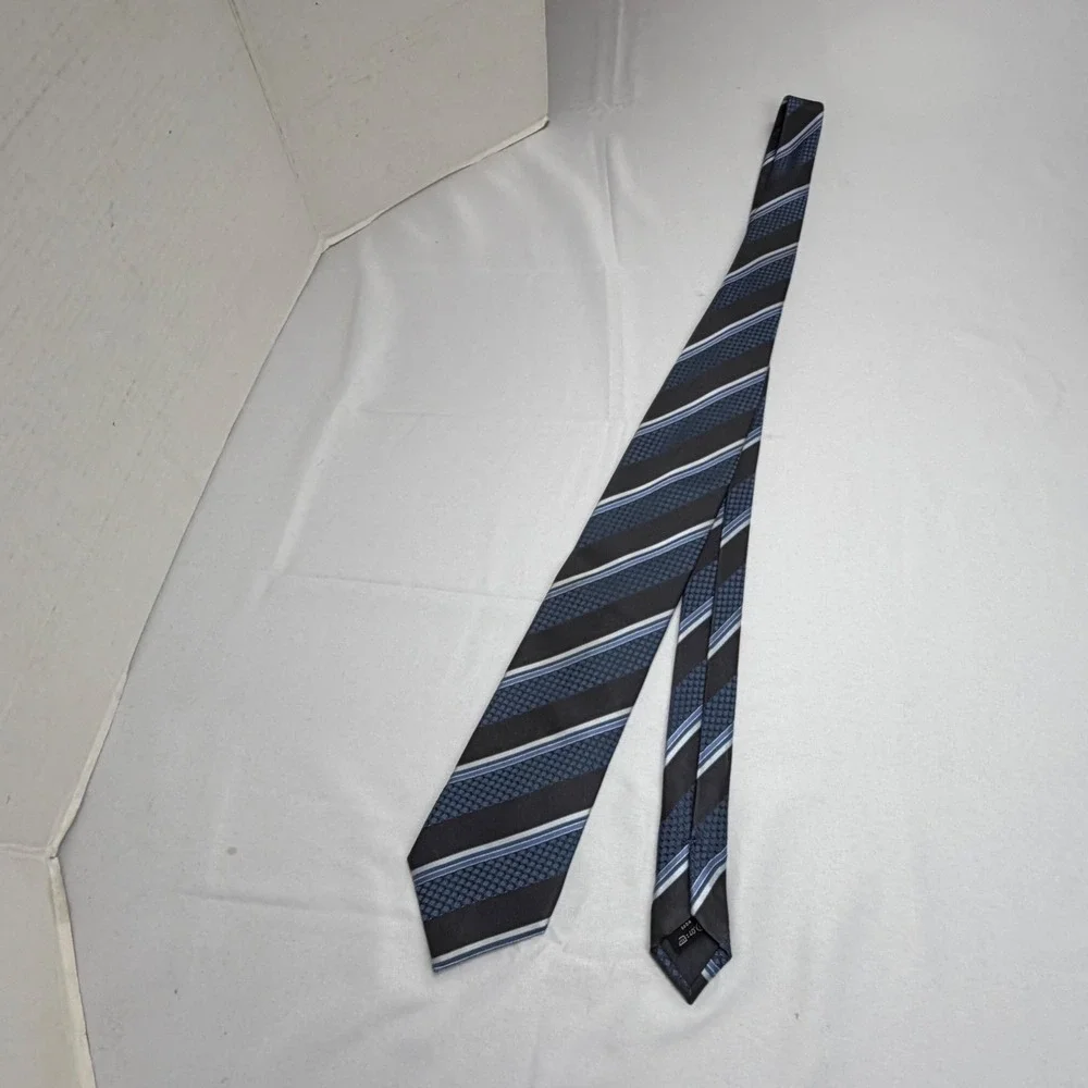 Ermenegildo Zegna Necktie 60